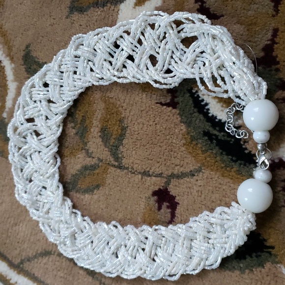 Seed Bead Necklace, Twisted Braided Strand, White Color Beaded Jewelry, Vintage - Picture 2 of 12